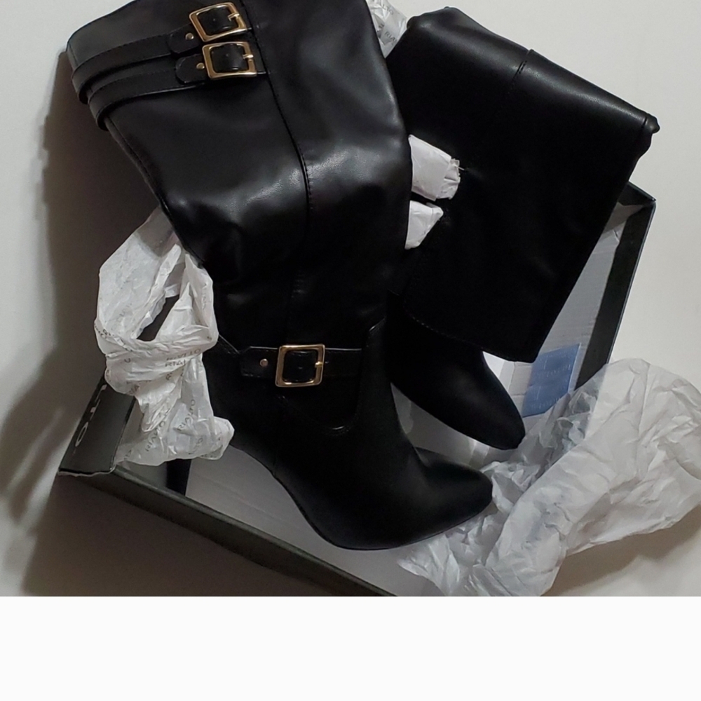 Black Elegant Faux Leather Knee High Boots By RIALTO Cahoon Size 8